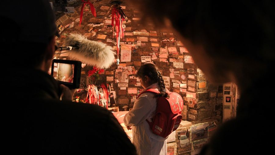 Shooting Volver a verte at the Difunta Correa shrine